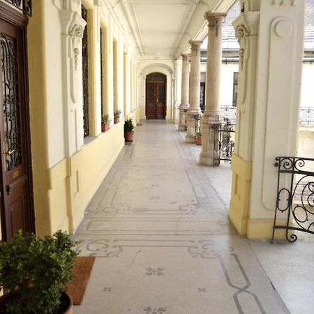 A10 Alkotmany B Apartment Budapeszt Zewnętrze zdjęcie